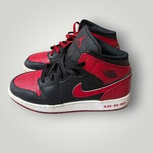 Nike Air Jordan 1 Mid SS "BRED TEXT" Bred DM9650-001 GS SIZE 7Y